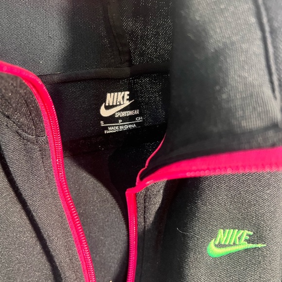 VINTAGE SPORT // NIKE // size small 💙 - Picture 2 of 7